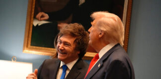 Trump busca candidatos para la dolarización