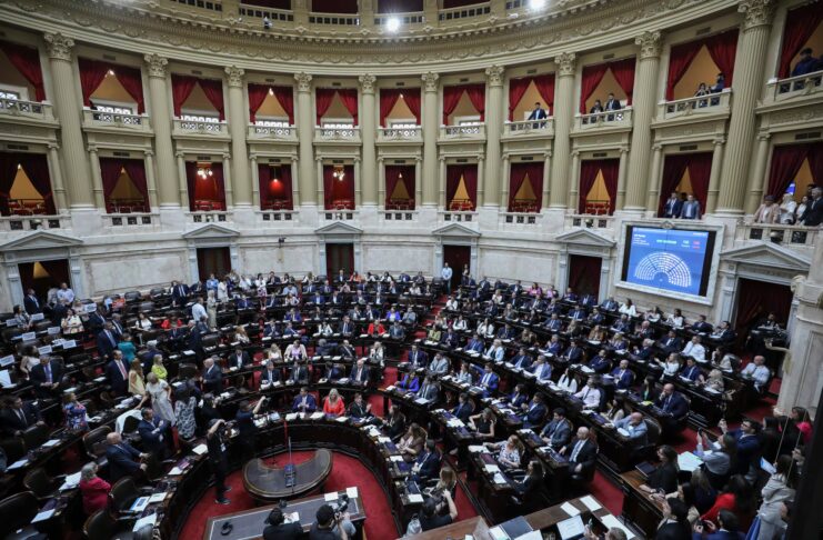 Piden convocar de urgencia a las comisiones del Congreso ante el DNU que modifica la ley de inteligencia