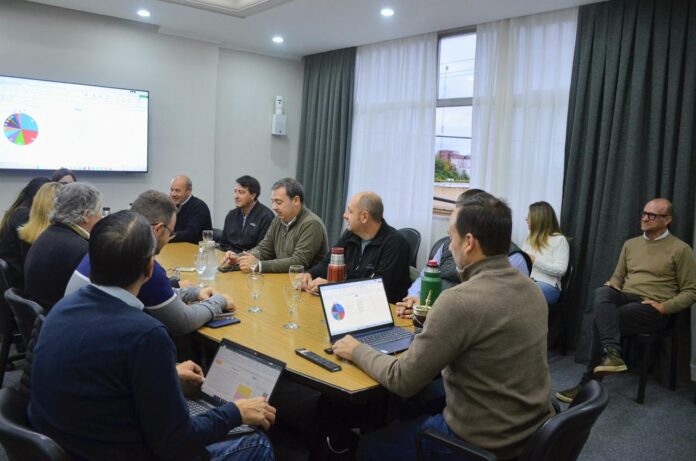 REUNION DE GABINETE (2)