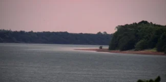 El río Uruguay crece 4 centímetros por hora y preocupa a Santo Tomé