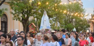 Procesión y misa central de la Virgen del Rosario